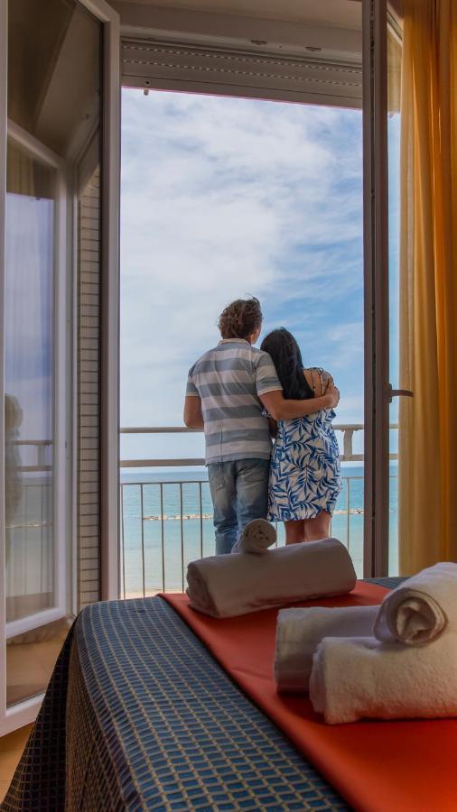 Hotel President'S Пезаро Екстер'єр фото