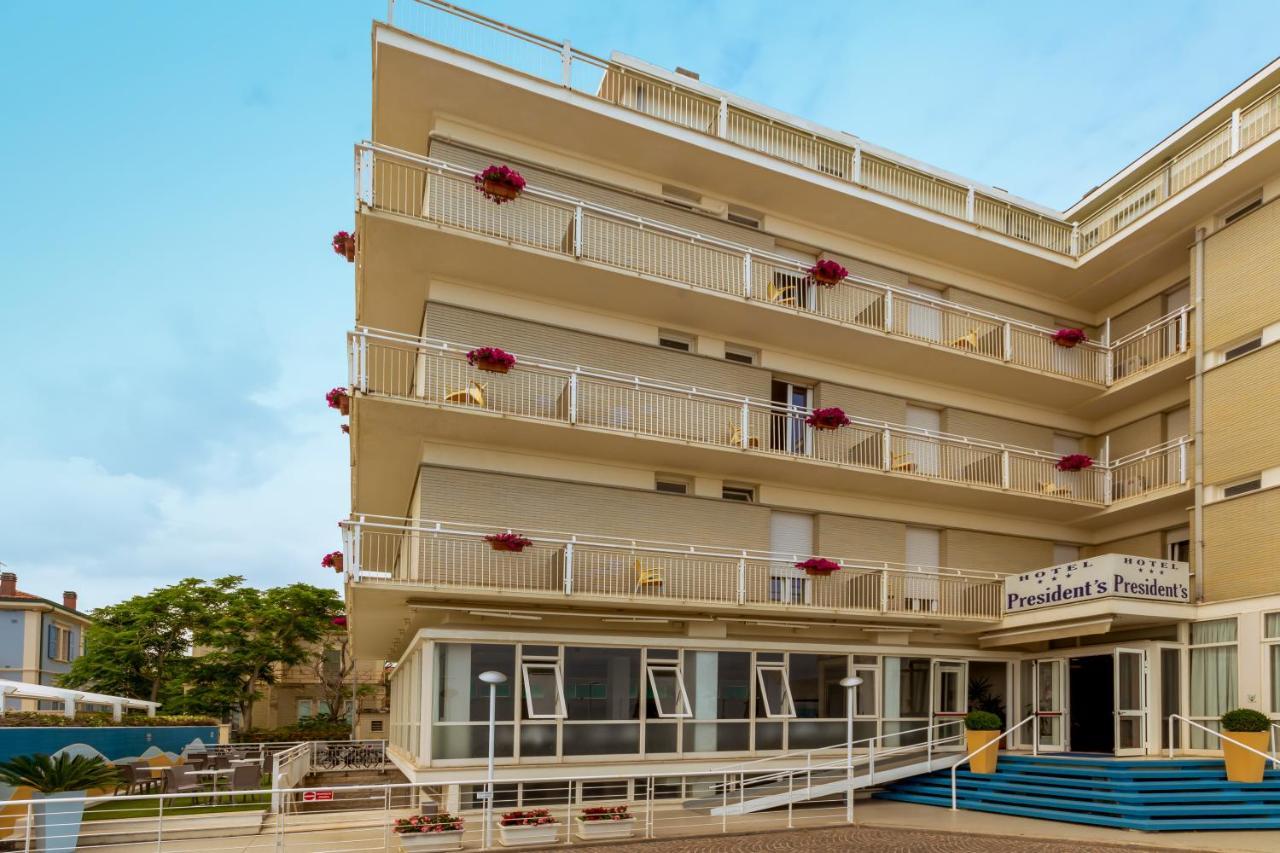 Hotel President'S Пезаро Екстер'єр фото