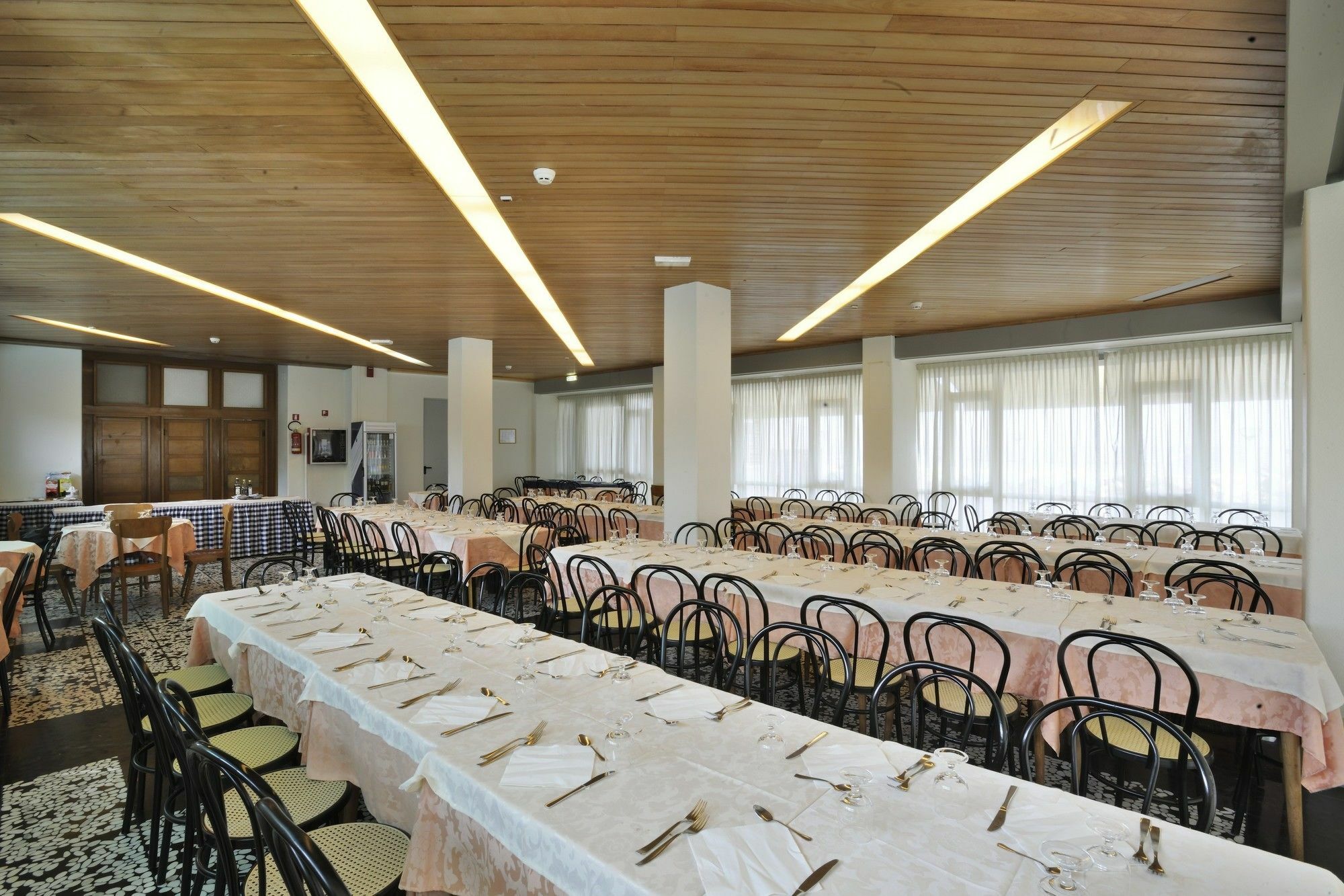 Hotel President'S Пезаро Екстер'єр фото